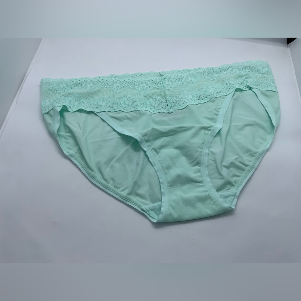 NATORI Bliss Perfection Lace-Waist Bikini - Picture 8 of 9